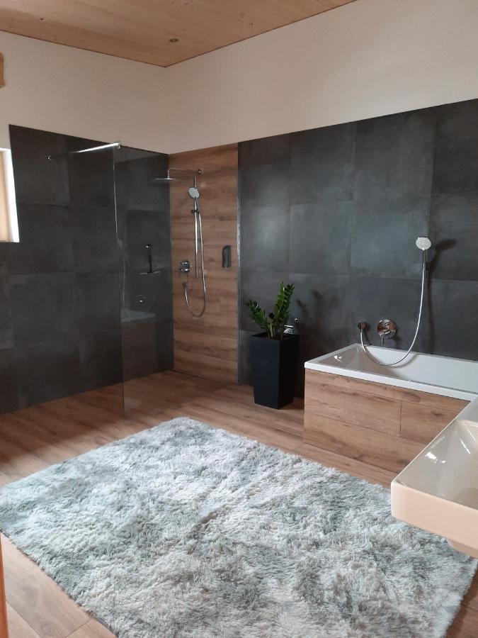 Alpha Apartment Schrocken Bagian luar foto